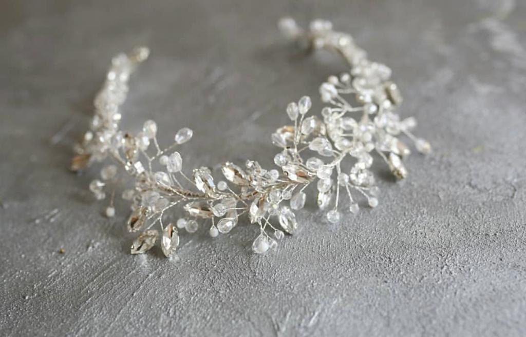Bride Hair Accessory/ Bridal Hair Piece/ Wedding Headband, Bridal Headpiece, Beaded Hair Crown/ Pearl Hair Accessory/Beaded Headpiece