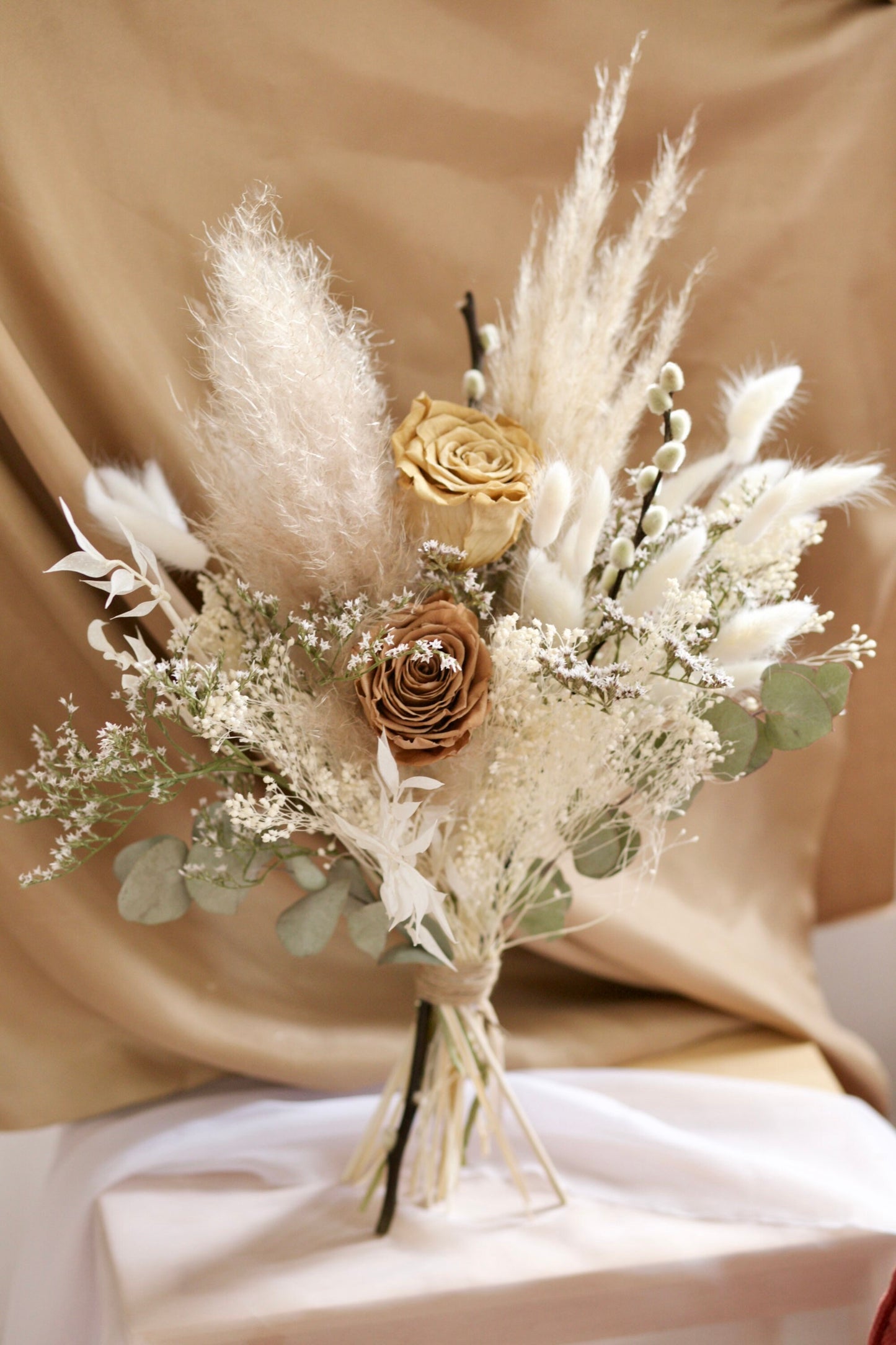 Neutral Nude Tone Bridal Bouquet