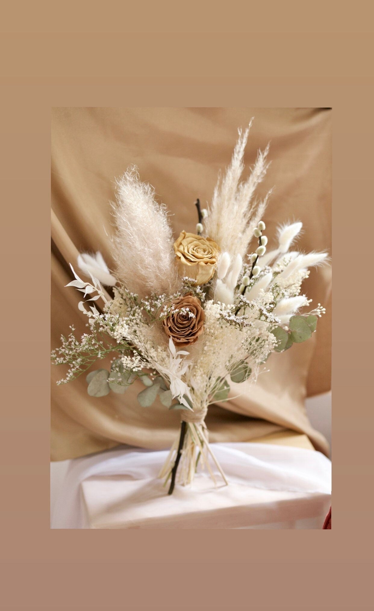 Neutral Nude Tone Bridal Bouquet