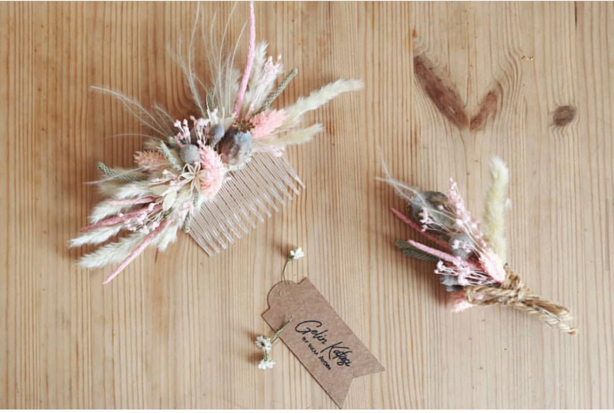 Blush Wrist corsage