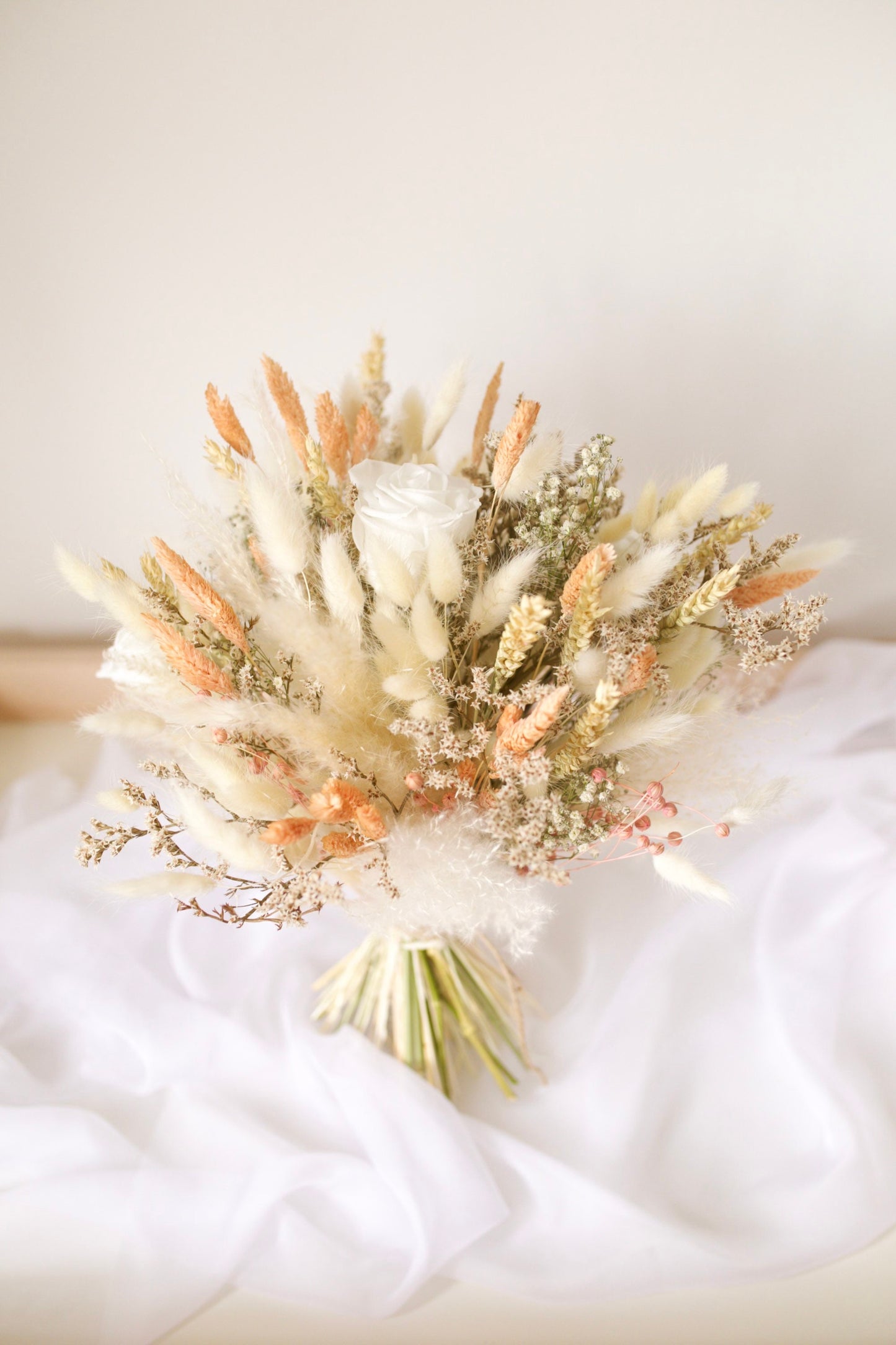 Blush Peach Colour Bouquet/ Pampas Grass and Gypsophila Bride Flower/Bridesmaids Gift/ Mom Corsage/ Flower Wreath/ Table Arrangement