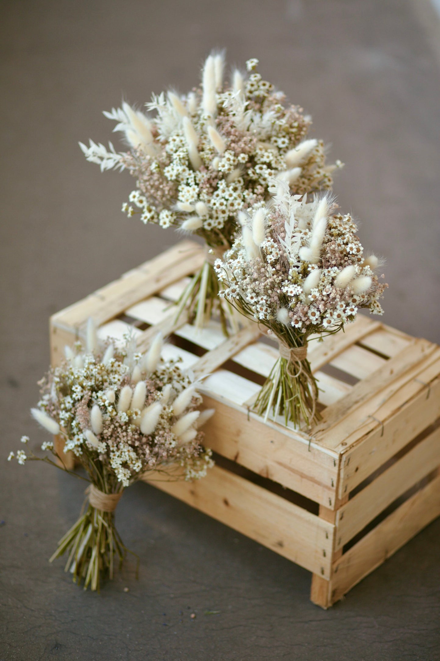 Dried flower Bridal bouquet,Dried Daisy and Dusty Pink,Rustic Wedding flower ,Dried boutonniere,Dried Flower Boho wedding,