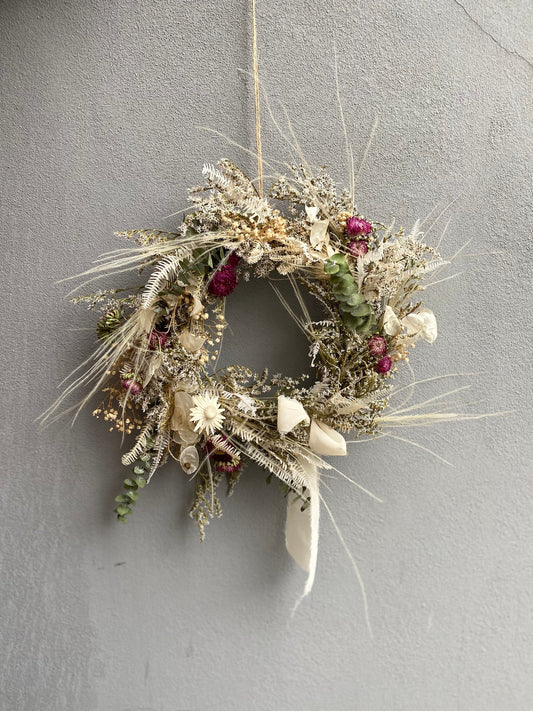 Christmas Wreath/ Home Decoration/ Door Wreath / Xmas Decoration/ Dried Flowers